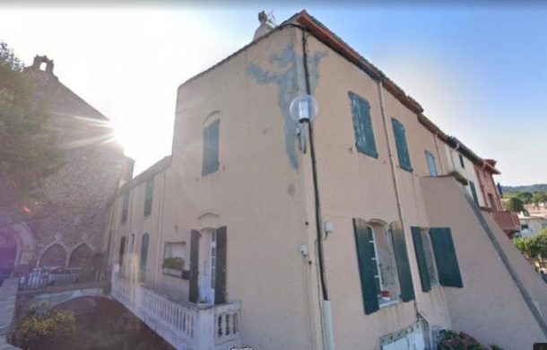 Collioure, old apartment program undergoing renovation
