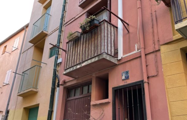 Fisherman’s house with balcony in Collioure