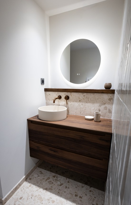 Appartements totalement rénovés avec terrasse à vendre a partir de 281 920 € à Collioure