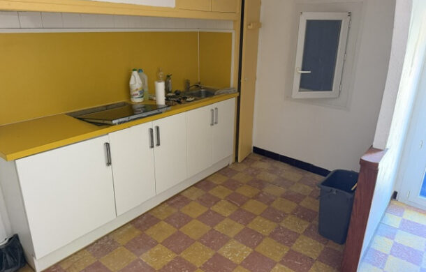 Appartement en vente dernier étage avec 2 pièces à Collioure