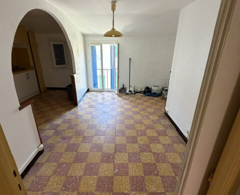 Appartement en vente dernier étage avec 2 pièces à Collioure