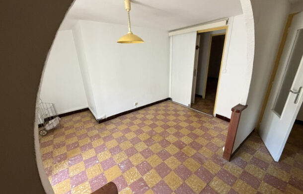 Appartement en vente dernier étage avec 2 pièces à Collioure