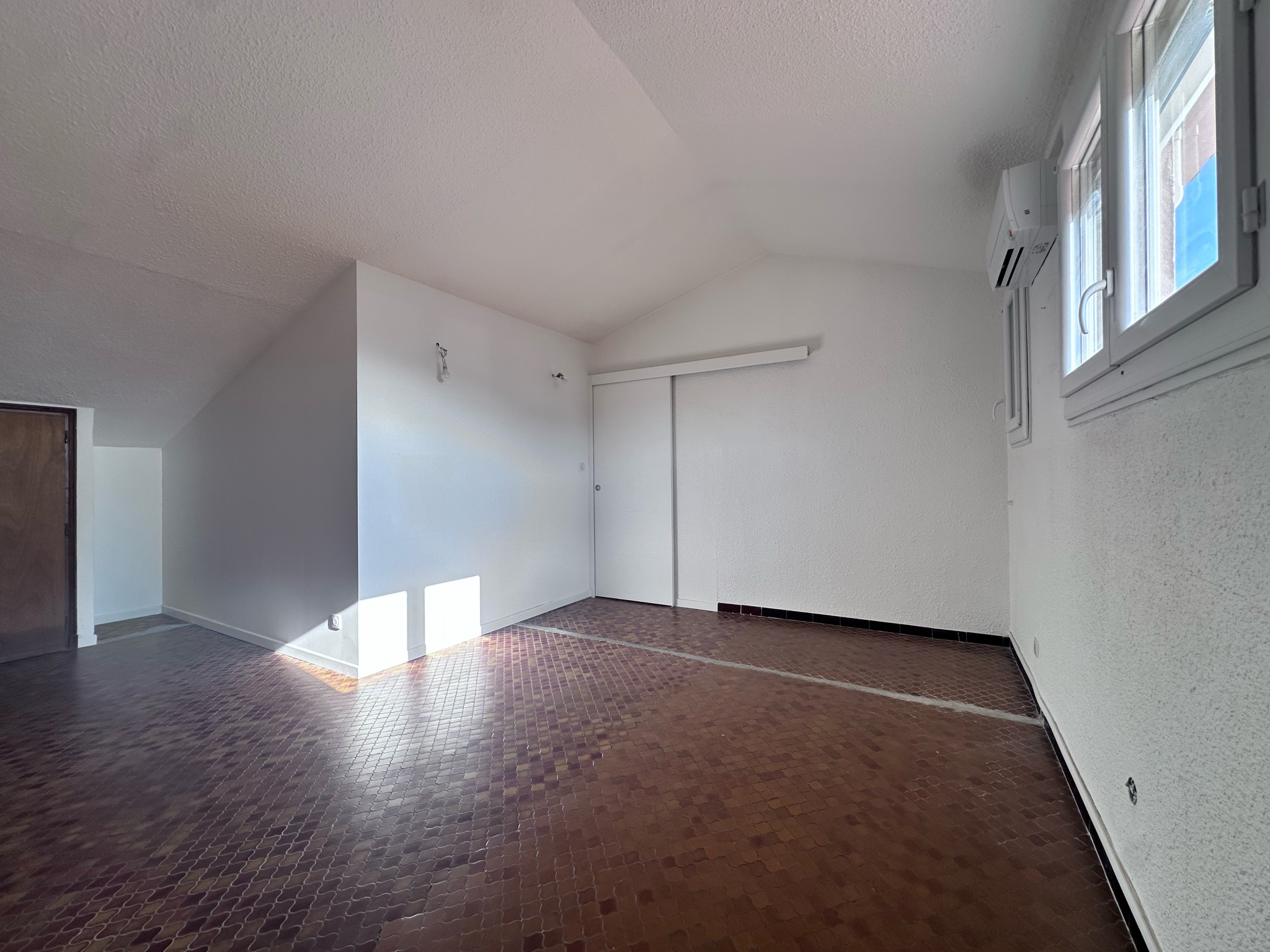Port-Vendres : Duplex T4 balcon garage