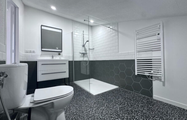 Port-Vendres : Duplex T4 balcon garage