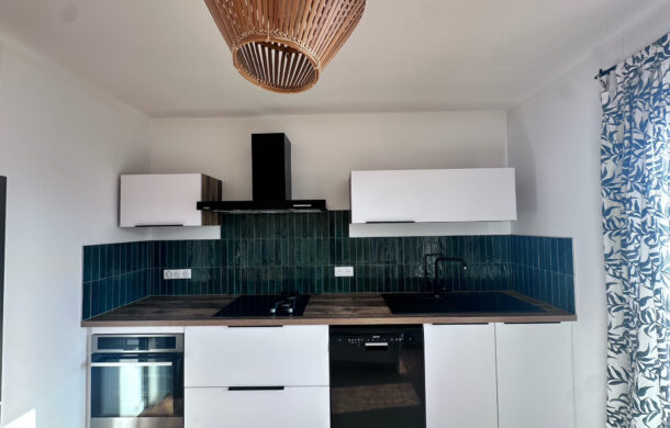 Port-Vendres : Duplex T4 balcon garage
