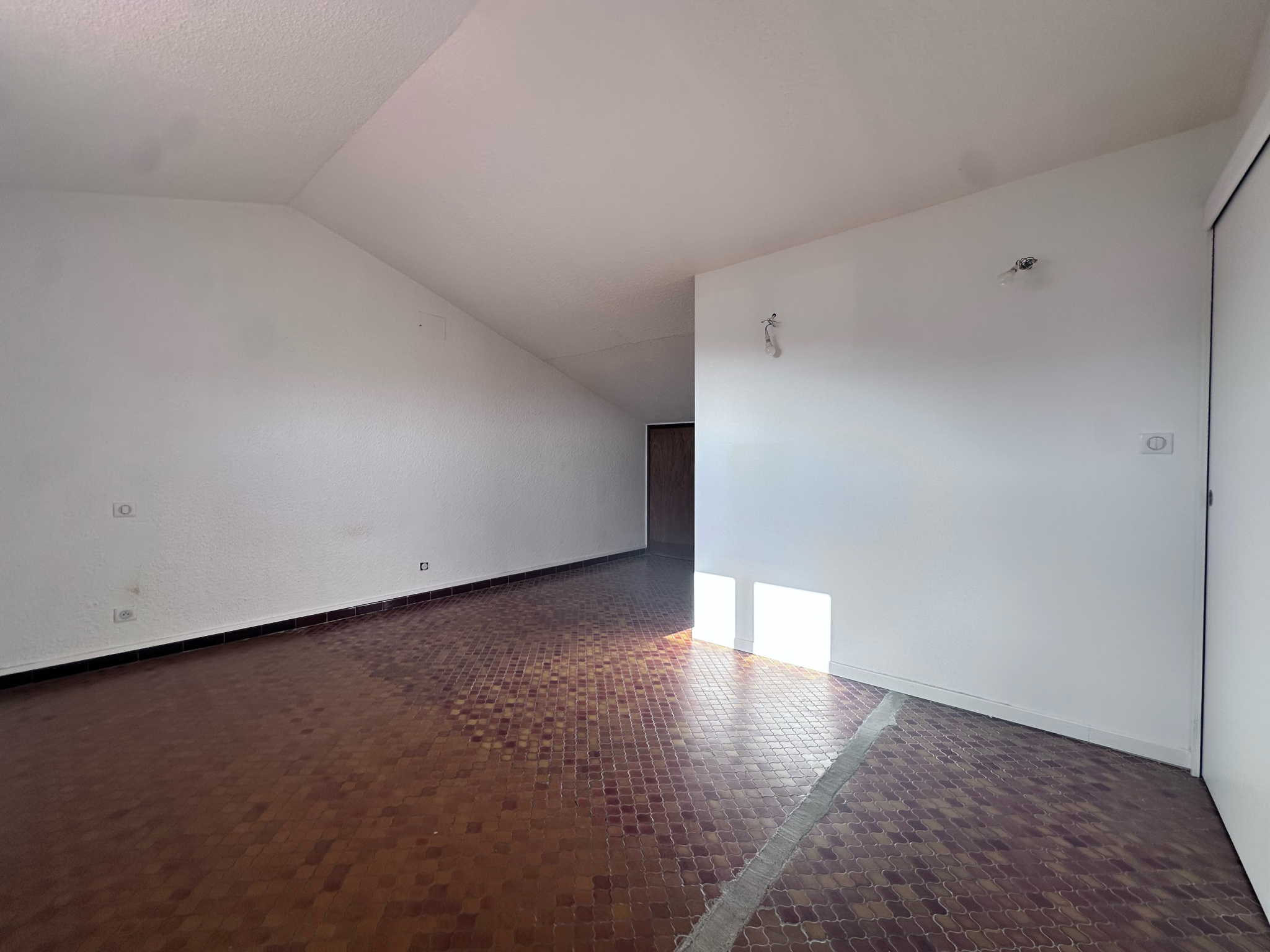 Port-Vendres : Duplex T4 balcon garage
