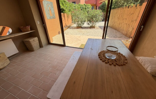 En vente à Collioure : immobilier de prestige : maison avec terrasses jardin et parking