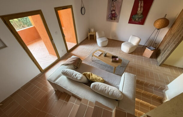 En vente à Collioure : immobilier de prestige : maison avec terrasses jardin et parking