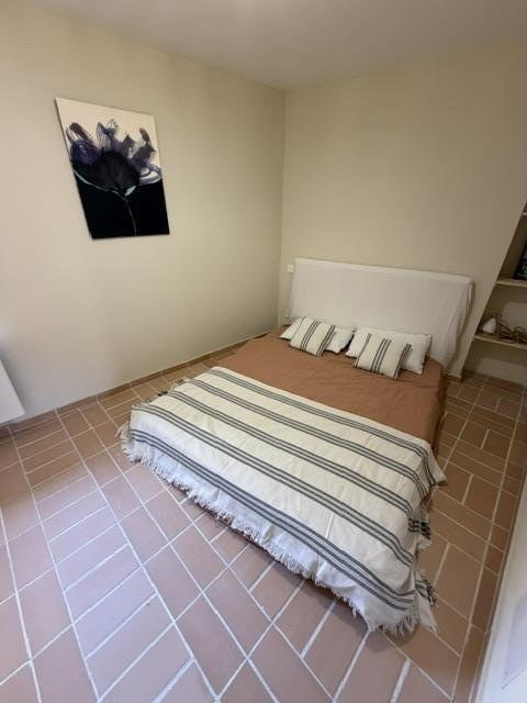 En vente à Collioure : immobilier de prestige : maison avec terrasses jardin et parking