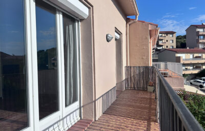 Port-Vendres : Duplex T4 balcon garage