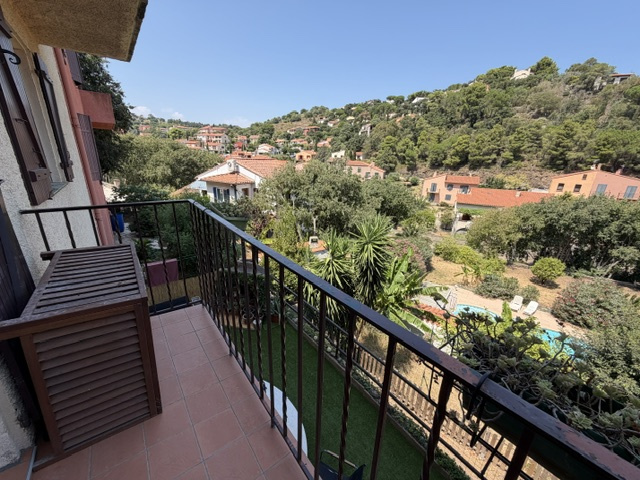 Grand appartement à acheter avec jardin à Collioure