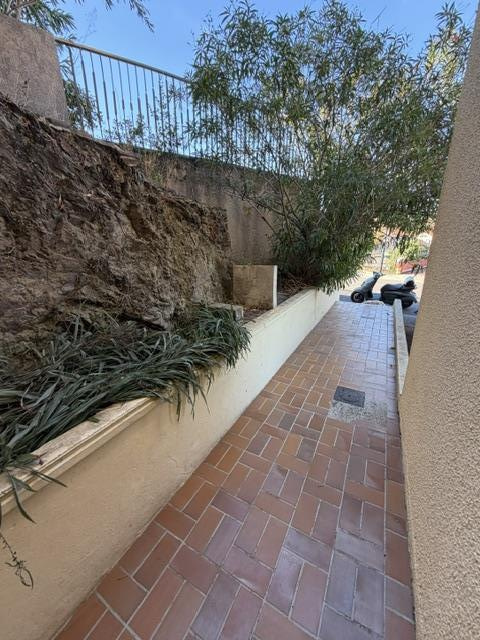 Appartement à acheter avec terrasse 2 pièces à Collioure et parking