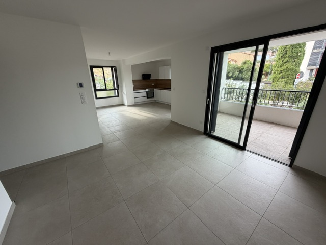 À vendre à Collioure : appartement neuf avec terrasse 3 pièces