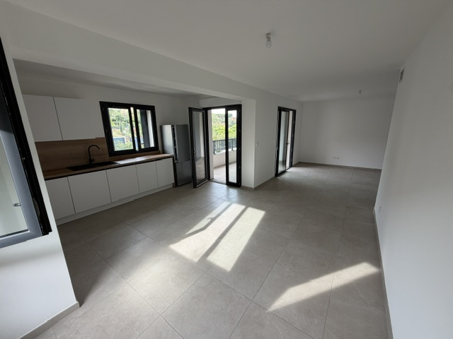 À vendre à Collioure : appartement neuf avec terrasse 3 pièces