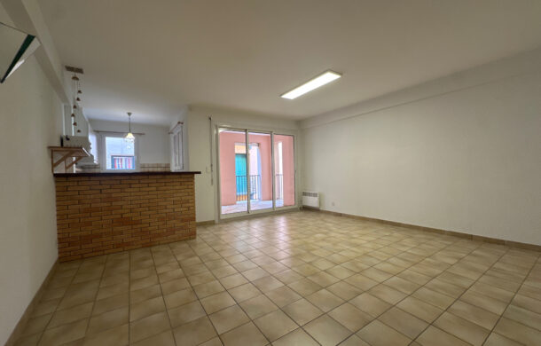 Appartement à acheter avec terrasse 3 pièces dans le centre de Collioure