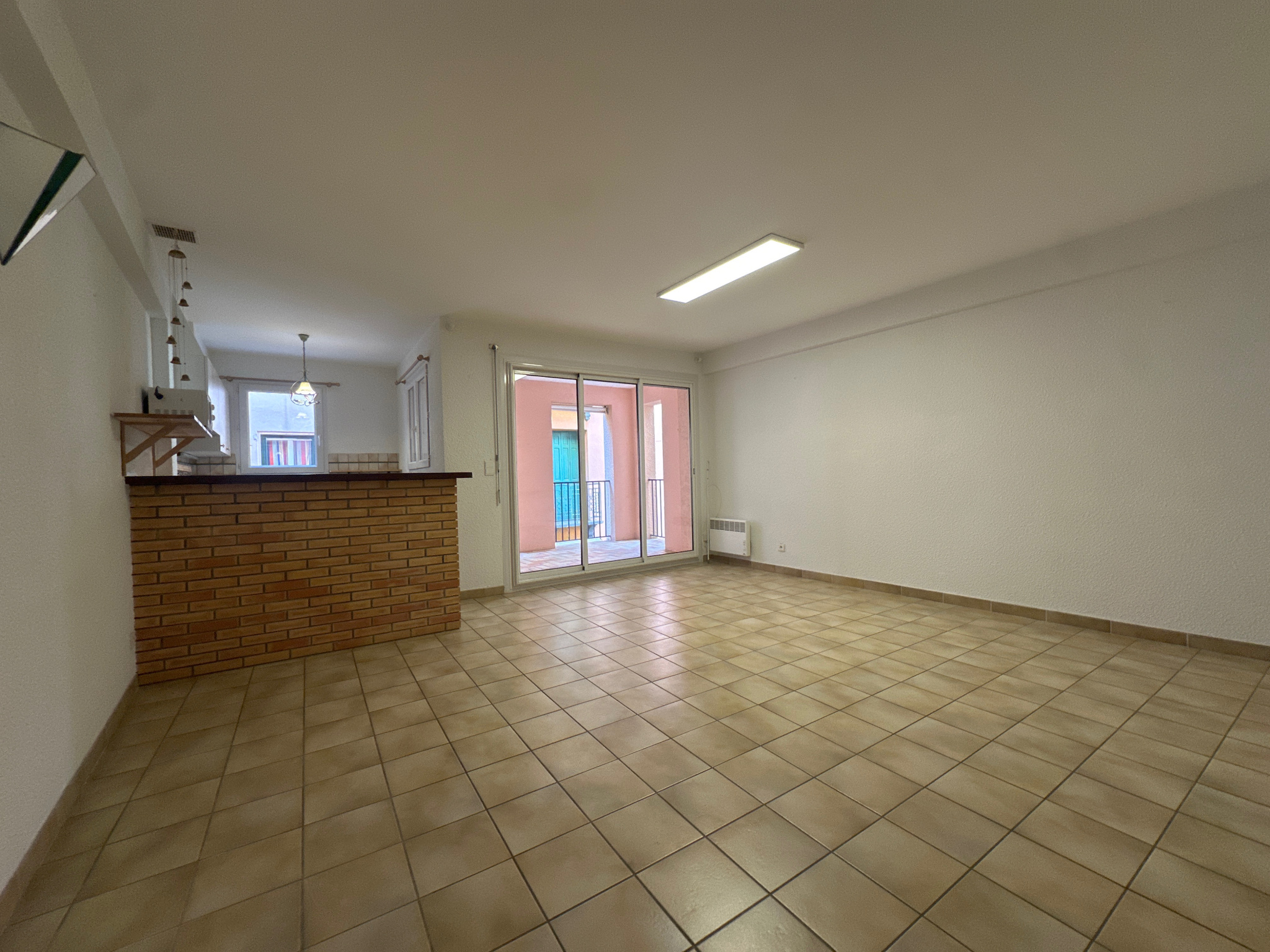 Appartement à acheter avec terrasse 3 pièces dans le centre de Collioure
