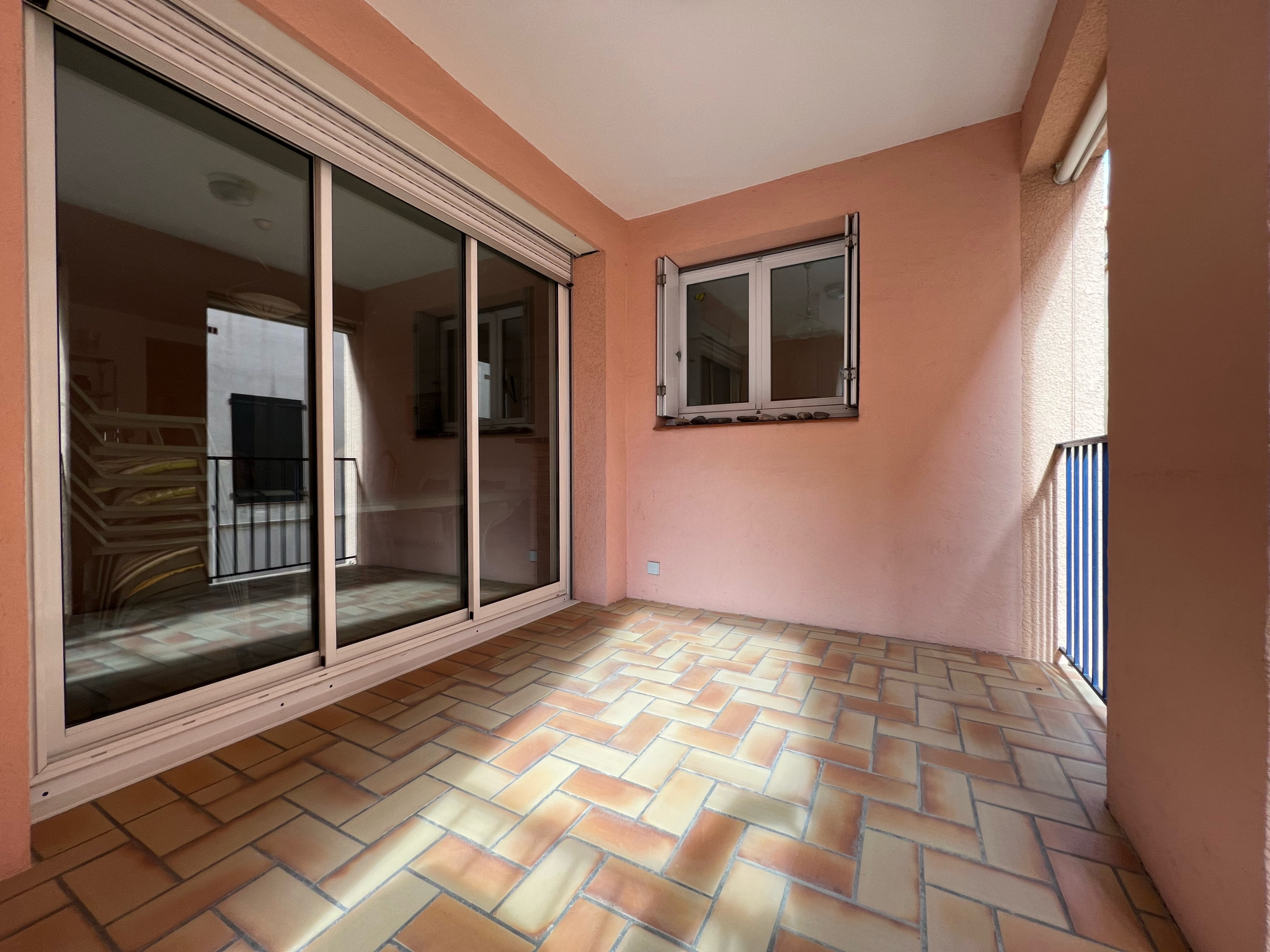 Appartement à acheter avec terrasse 3 pièces dans le centre de Collioure