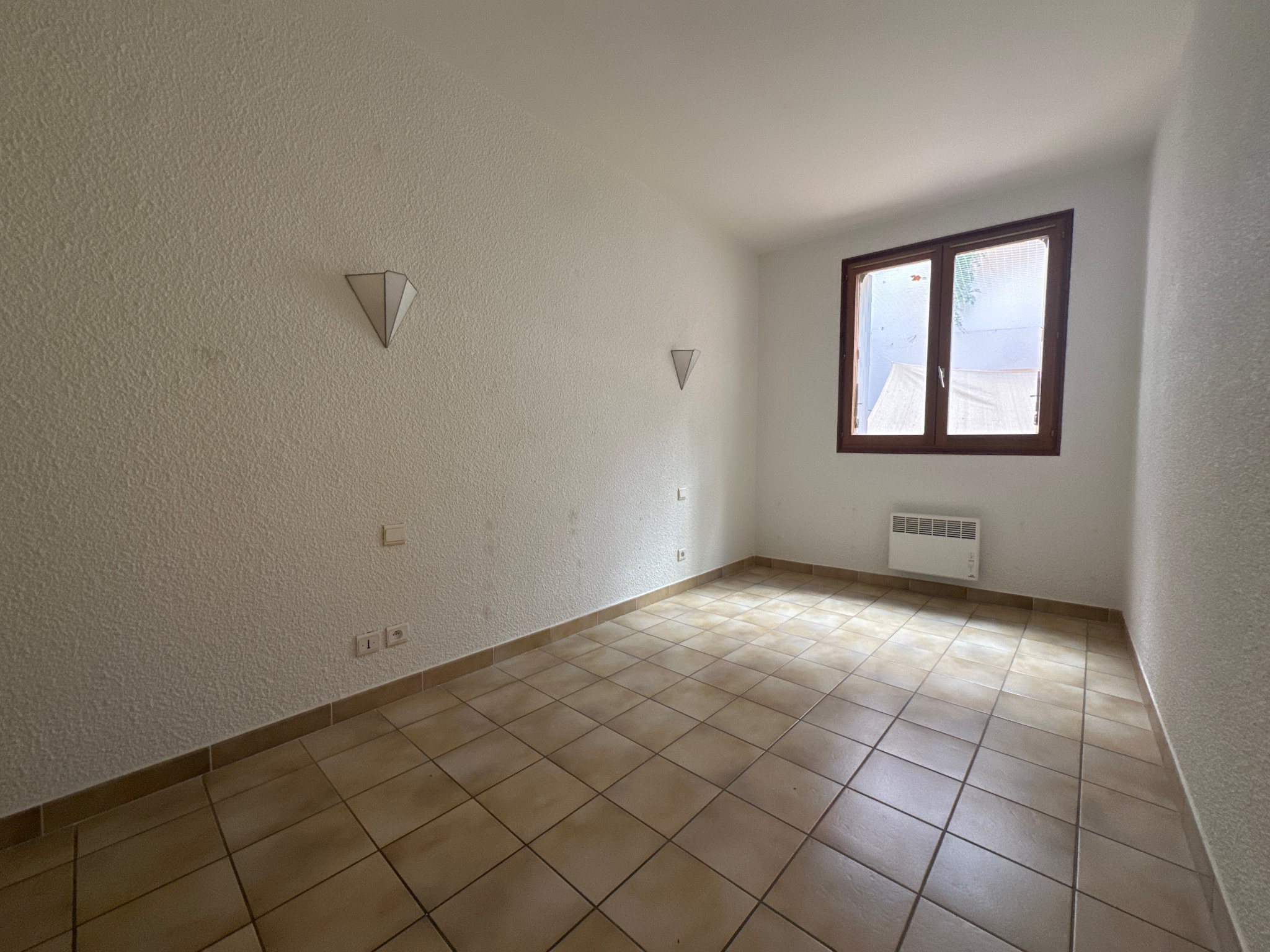 Appartement à acheter avec terrasse 3 pièces dans le centre de Collioure