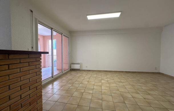Appartement à acheter avec terrasse 3 pièces dans le centre de Collioure