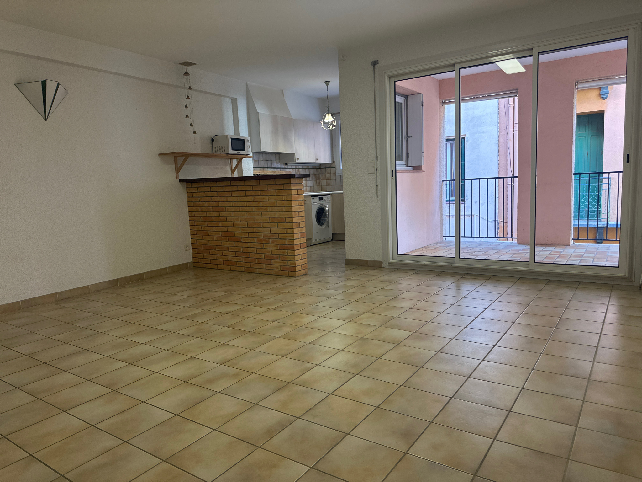 Appartement à acheter avec terrasse 3 pièces dans le centre de Collioure
