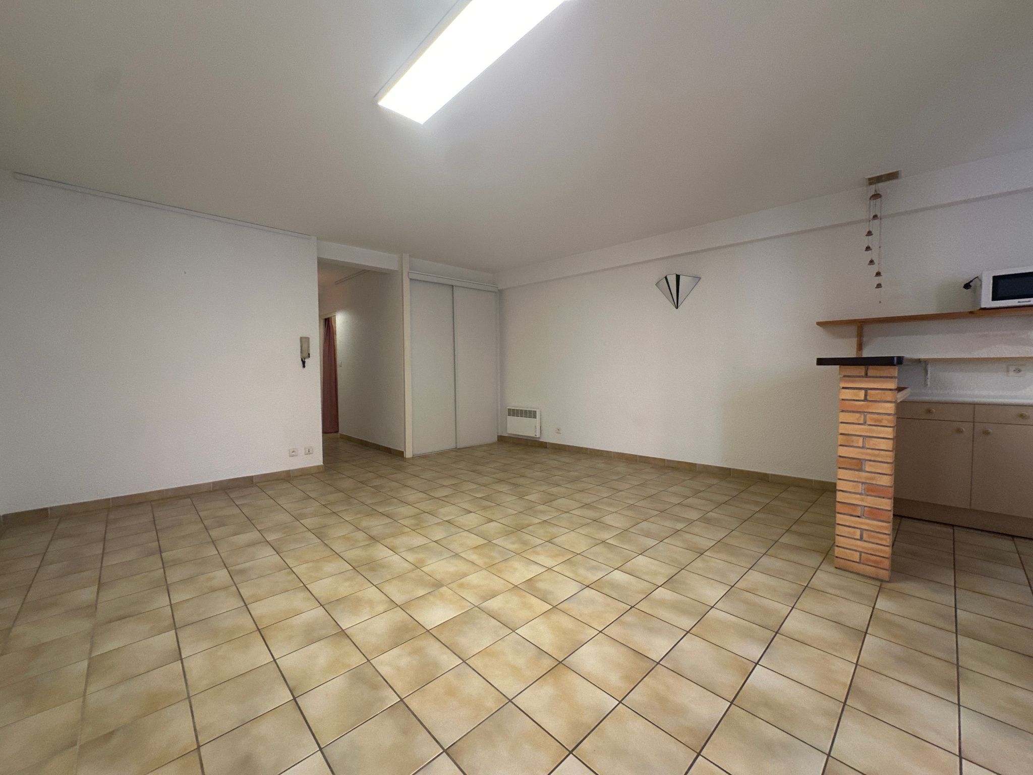 Appartement à acheter avec terrasse 3 pièces dans le centre de Collioure